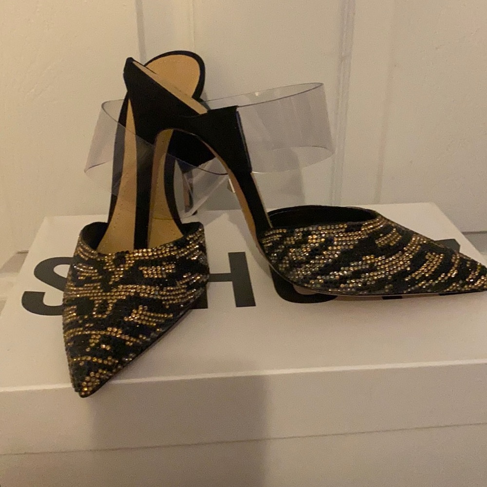 Ladies mules with Tags